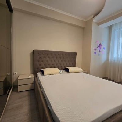 Alquiler de cómodo apartamento amueblado, 55 m², Inel 2, Constanta, Rumanía