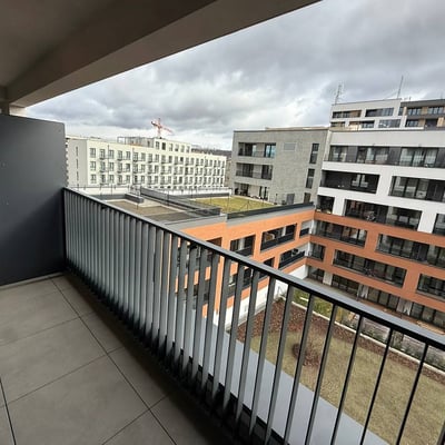 Location d’un appartement moderne et lumineux, 32 м², Hloubetin, Prague, République tchèque