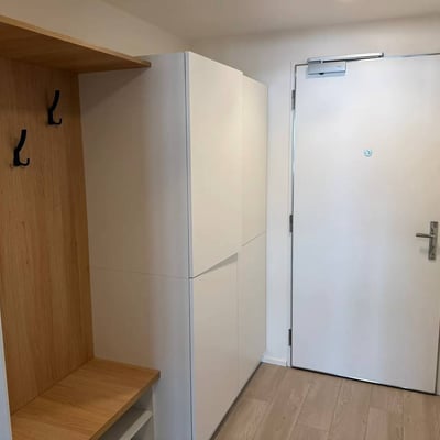 Location d’un appartement moderne et lumineux, 32 м², Hloubetin, Prague, République tchèque