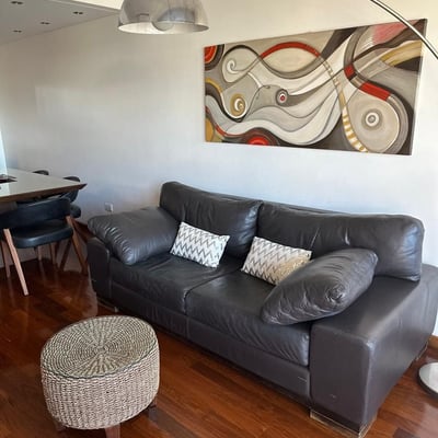 Alquiler de apartamento amplio y moderno con balcón, Palermo, Buenos Aires, Argentina