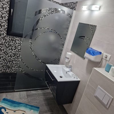 Alquiler de apartamento acogedor y completamente amueblado cerca de la playa, 50 m², Mamaia Sat, Constanța, Rumanía