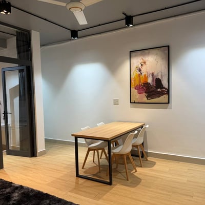 Location d'un appartement élégant avec vue sur mer et montagne, 57 m², Nha Trang, Vietnam