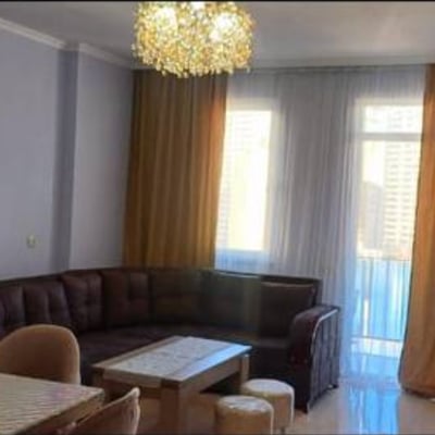 Mieten Sie eine gemütliche, möblierte 70 m² Wohnung in Batumi, Georgien