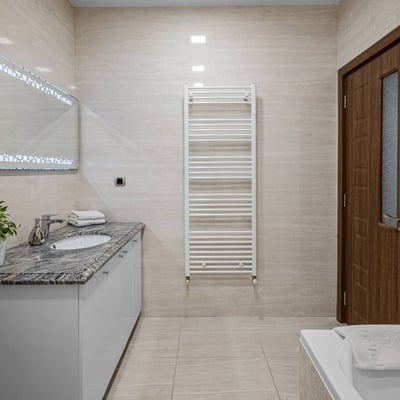 Location d'un appartement douillet et meublé, complexe Isaran, Brasov, Roumanie