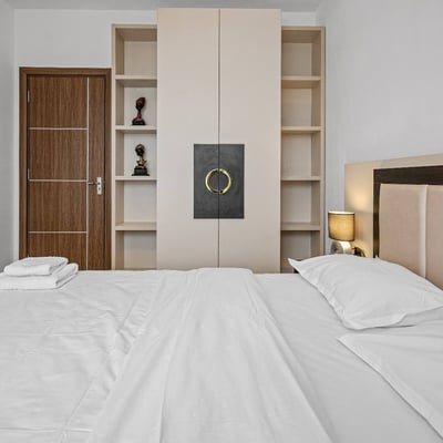 Alquiler de apartamento acogedor y amueblado, complejo Isaran, Brasov, Rumania