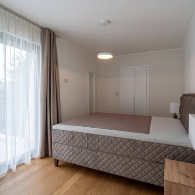 Location d'une maison moderne et meublée, 89 m², quartier de Dedinje, Belgrade, Serbie