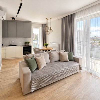 Location d'un appartement moderne et meublé, 42 m², Praga-Południe, Varsovie, Pologne