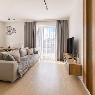 Location d'un appartement moderne et meublé, 42 m², Praga-Południe, Varsovie, Pologne