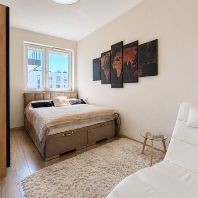 Rent a bright, modern apartment with balcony, 40 m², Mokotów, Warsaw, Poland