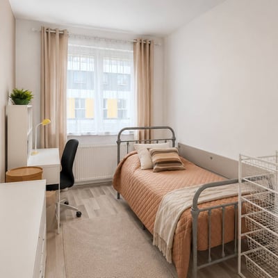 Spacious Apartment 64m² with Parking for Rent, Mokotów, Warsaw, Poland