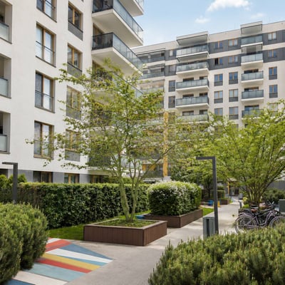 Geräumige Wohnung 64m² mit Parkplatz zur Miete, Mokotów, Warschau, Polen