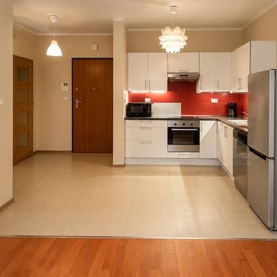 Аренда уютной квартиры 50 m² с паркингом, Варшава, Польша