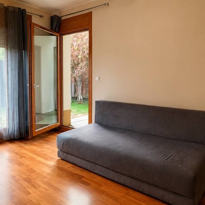 Аренда уютной квартиры 50 m² с паркингом, Варшава, Польша