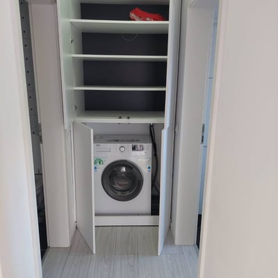 Se alquila apartamento acogedor con parking, Brașov