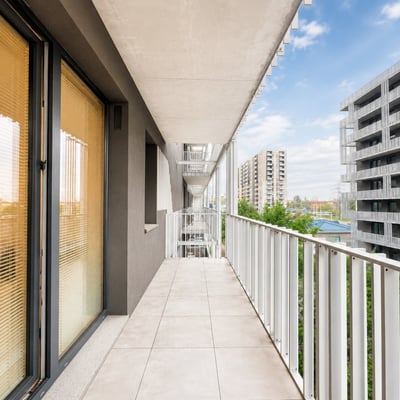 Modern and new 2-room apartment with parking, Wola, Warsaw