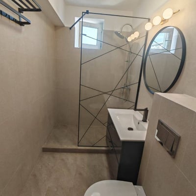 Se alquila apartamento moderno de 58 m², Constanza, Rumanía