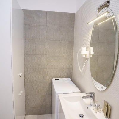 Se alquila luminoso apartamento de 1 habitación, 41 m², Mamaia, Constanța