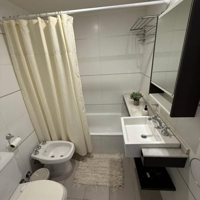 Cozy, Bright Apartment 45m² for Rent, Colegiales, Buenos Aires, Argentina