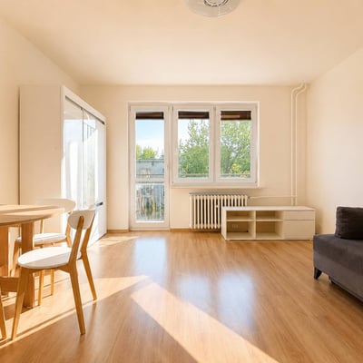 Bright Studio 25m² with Panoramic View for Rent, Śródmieście, Warsaw, Poland