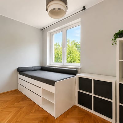 Bright Apartment 35m² with Beautiful View for Rent, Śródmieście, Warsaw, Poland