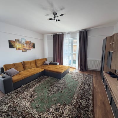 Langfristige möblierte 2-Zimmer-Wohnung zur Miete, Brașov, Rumänien