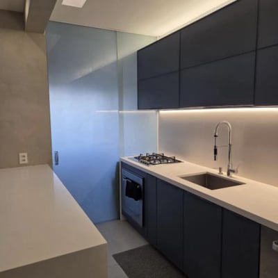 Alquiler a largo plazo de un piso de 2 habitaciones, 74 m², Península, Río de Janeiro, Brasil
