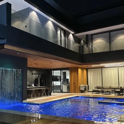 Location longue durée d’une maison, 5 chambres, 780 m², Barra da Tijuca, Rio de Janeiro, Brésil