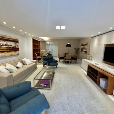 Location longue durée d’un appartement de 3 chambres, 220 m², à Barra da Tijuca, Rio de Janeiro, Brésil