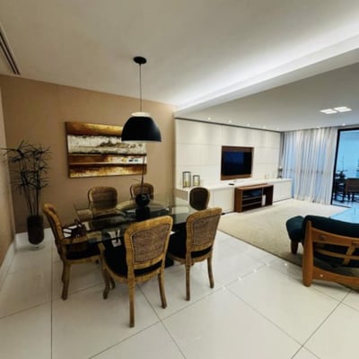 Location longue durée d’un appartement de 3 chambres, 220 m², à Barra da Tijuca, Rio de Janeiro, Brésil