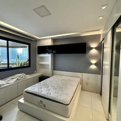 Location longue durée d’un appartement de 3 chambres, 220 m², à Barra da Tijuca, Rio de Janeiro, Brésil