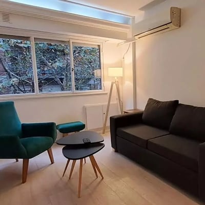 Alquiler a largo plazo de 2 ambientes amoblado en Buenos Aires, Argentina, Recoleta