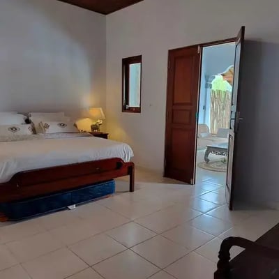 Alquiler a largo plazo de una villa de 1 dormitorio con piscina en Seminyak, Bali, Indonesia