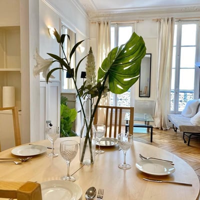 Bright two-room apartment 40m2 furnished in Paris