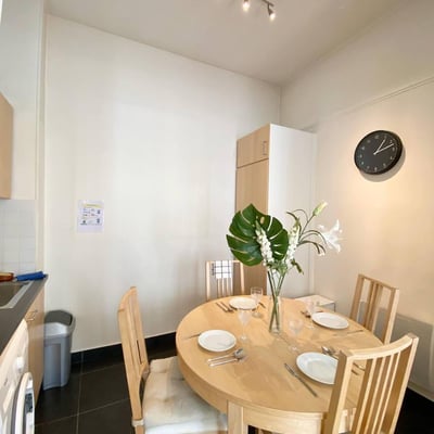 Bright two-room apartment 40m2 furnished in Paris