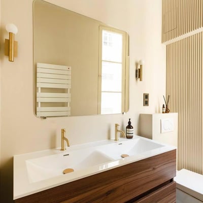 Designer 3-room apartment 100 m2 in Paris