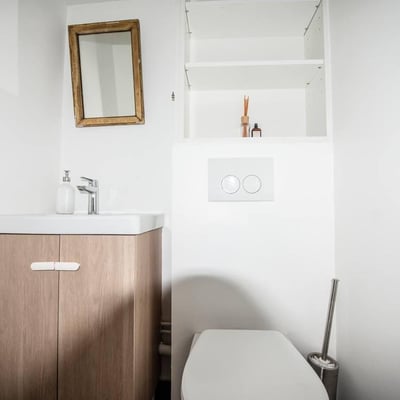 Bright 2-room apartment in Paris for rent from a year