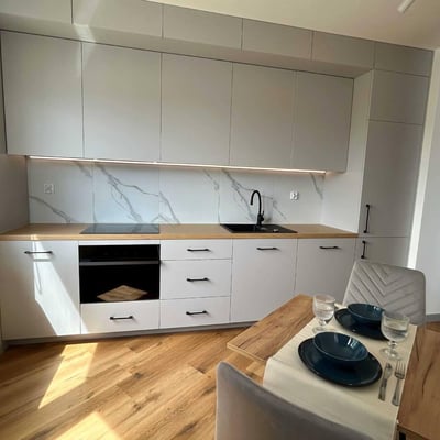 Cozy 2-room apartment 42 m2 with balcony in Krakow