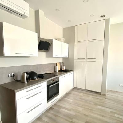 Bright 2-room apartment with balcony in Krakow