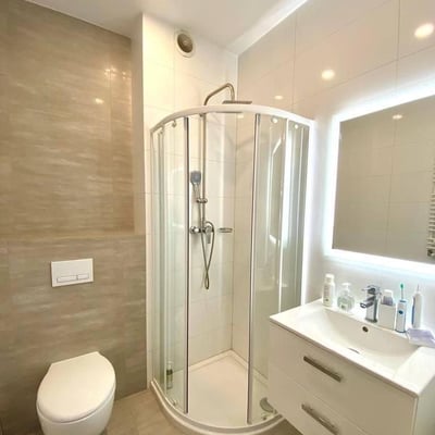 Bright 2-room apartment with balcony in Krakow