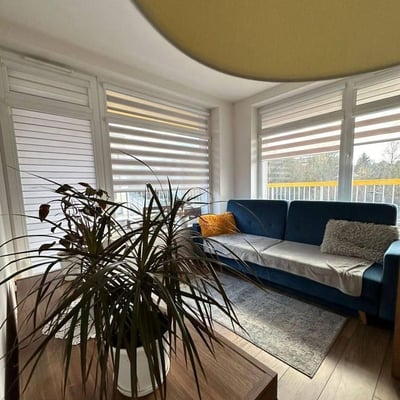 Amplio apartamento de 3 habitaciones de 57 m2 con muebles en Cracovia.