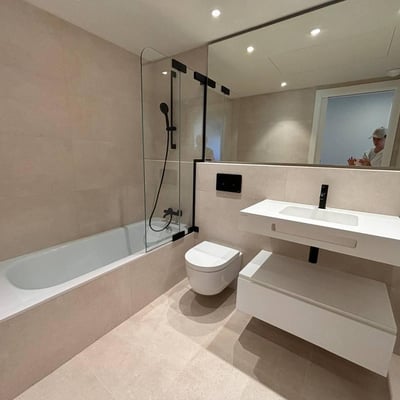 Rent in a new building 30 minutes from Barcelona