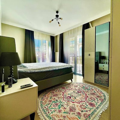 Долгосрочная аренда квартиры 3+1 с видом на море в Стамбуле