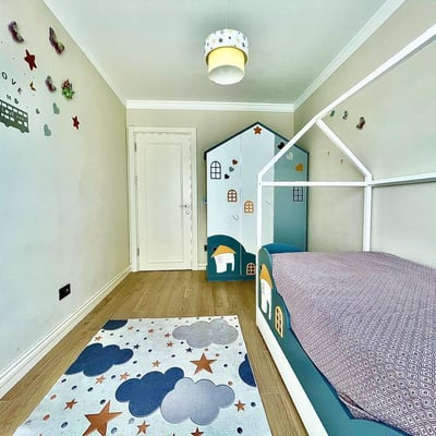 Долгосрочная аренда квартиры 3+1 с видом на море в Стамбуле