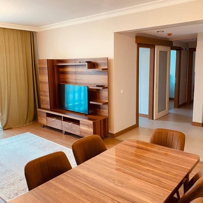 Просторная квартира 2+1 в закрытом комплексе в Башакшехире