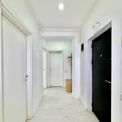2-room apartment near the metro in the residential complex "Militari Residence", Bucharest