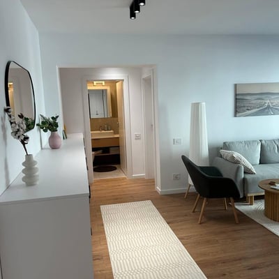 Spacious apartment 59 m² with parking, Bucharest