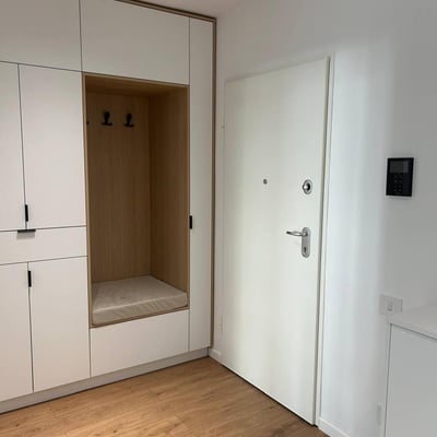 Amplio apartamento de 59 m² con aparcamiento, Bucarest.