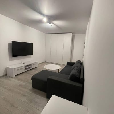 Трёхкомнатная квартира в Бухаресте, 65 м², первая сдача