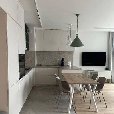 Amplio Apartamento de 3 Habitaciones en Zwierzyniec, Cracovia