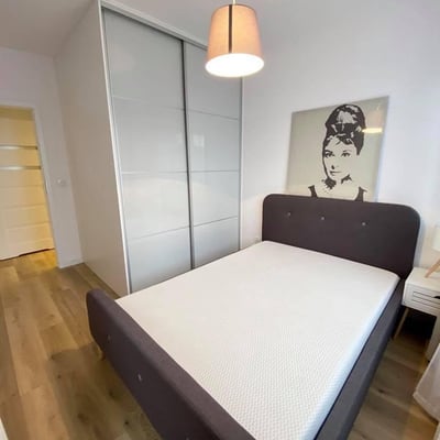 Bright 2-Room Apartment with Balcony in Podgórze, Kraków